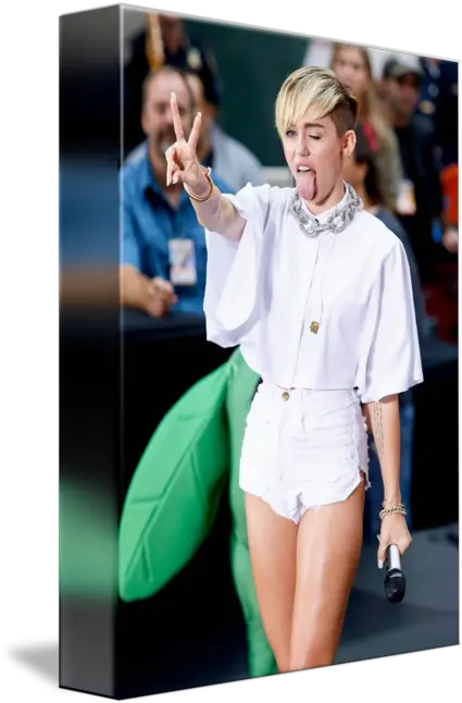 Miley Cyrus By Debby Wong Worst Dressed Celebrities Hollywood Png Miley Cyrus Png